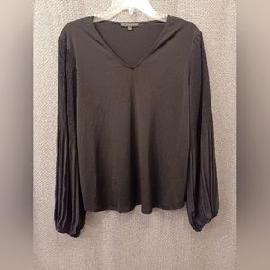 Adrianna Papell black top, size M.